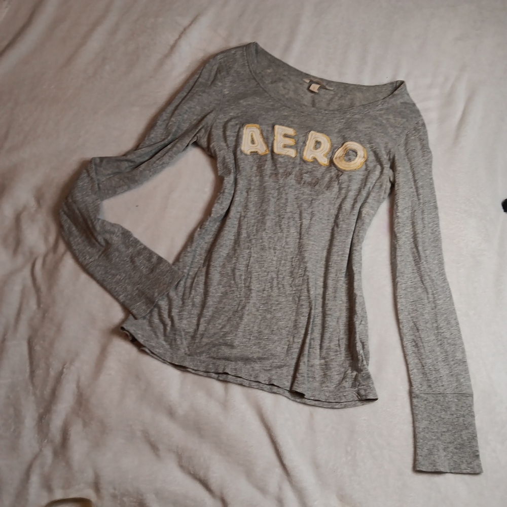 Aeropostale Gray Long Sleeve Tee